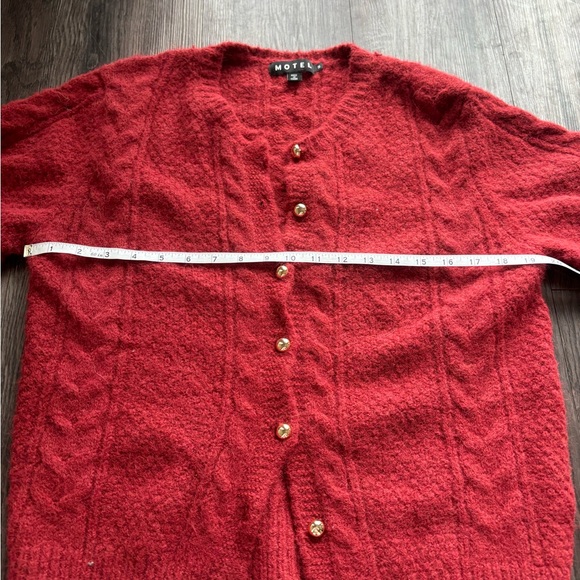 Motel Cardigan - Picture 3 of 6